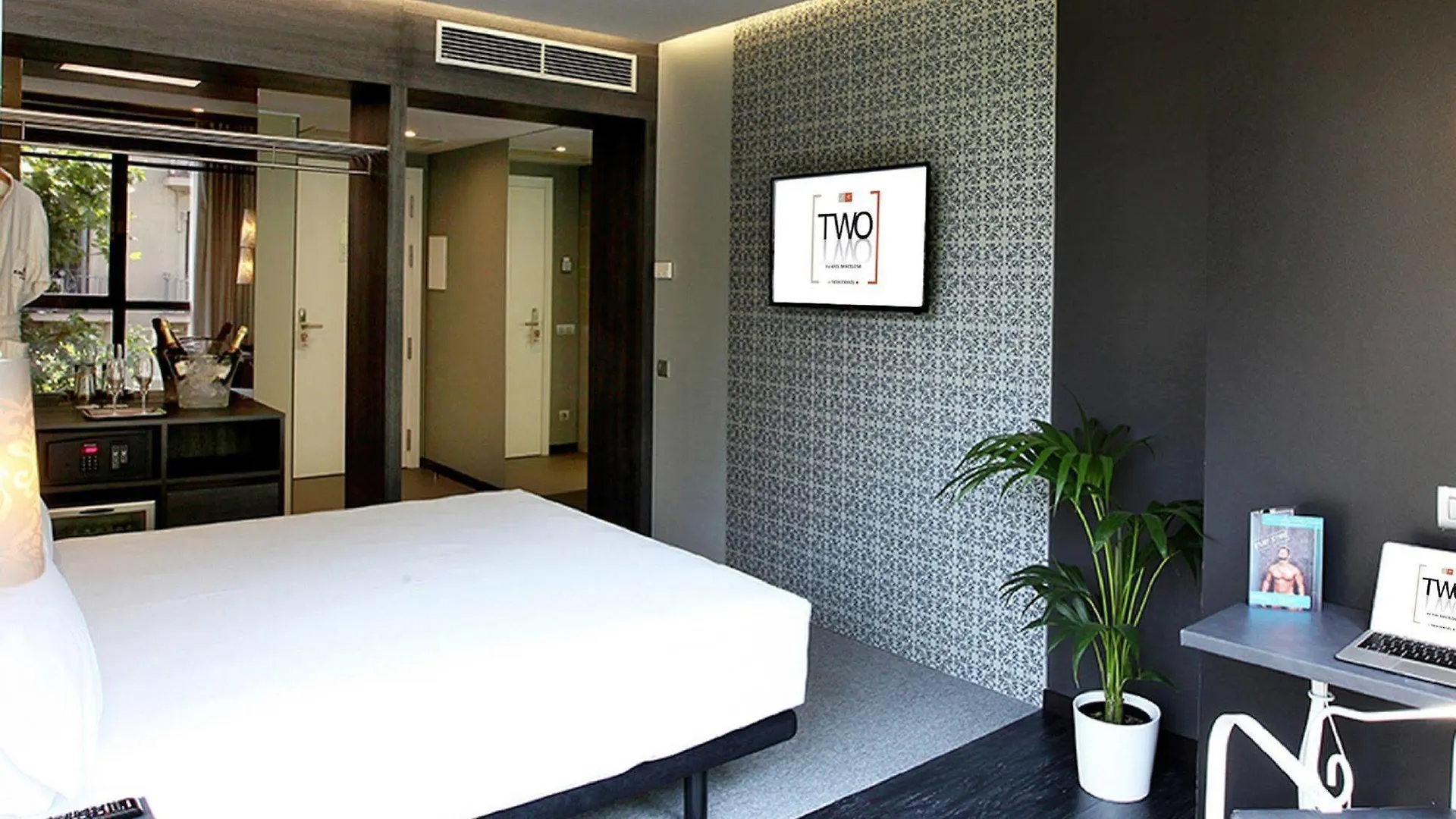 ****  Hotel Axel Two Barcelona 4 Sup - Adults Only Spanien