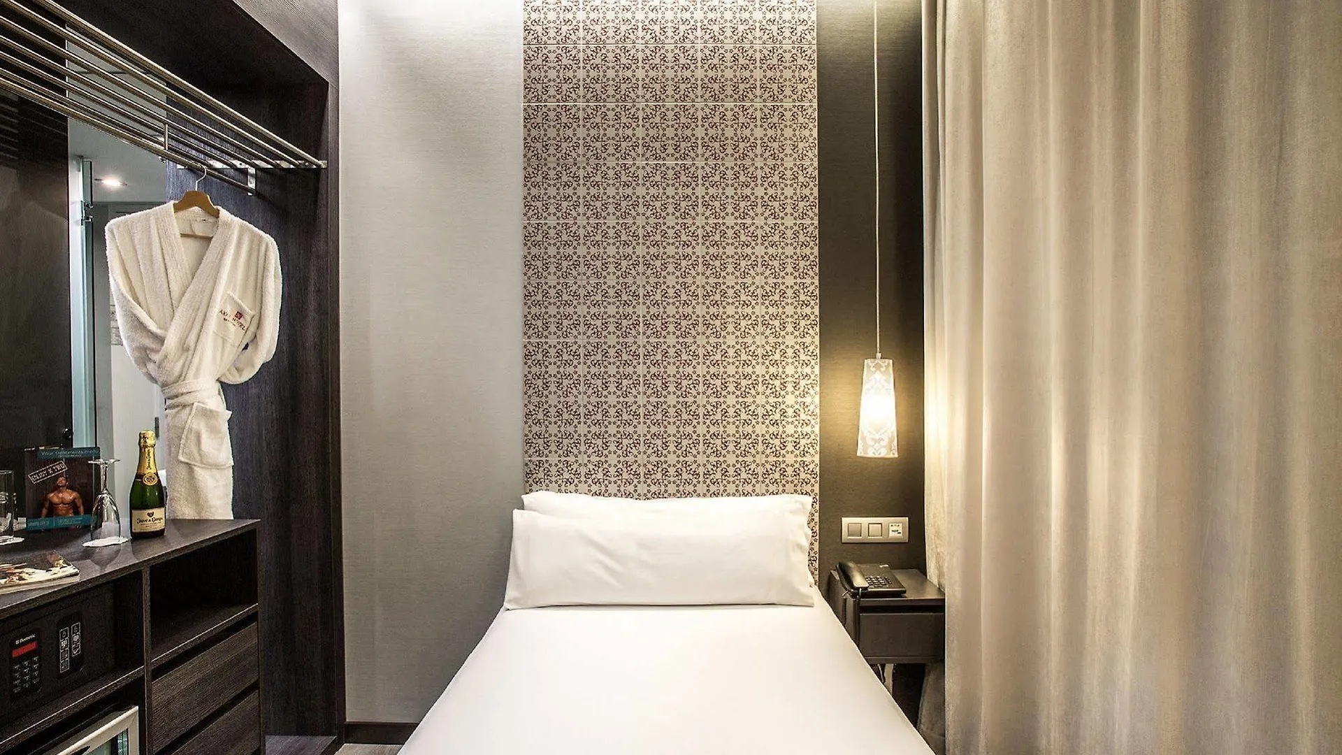 Axel Two Barcelona 4 Sup - Adults Only Hotel
